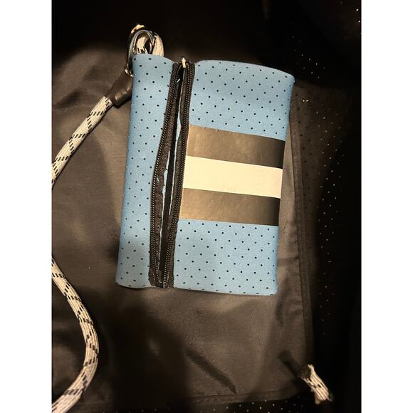 Blue and White Tote Casual Soft Light Weight - Picture 14 of 16